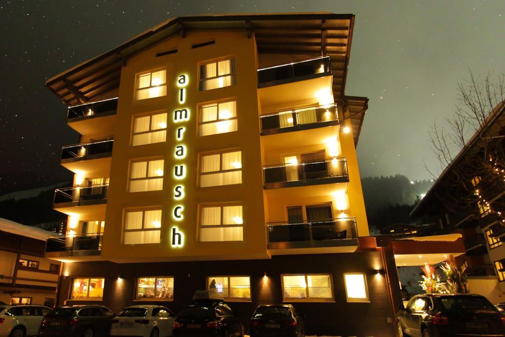 זאלבך הינטרגלם Hotel Almrausch מראה חיצוני תמונה